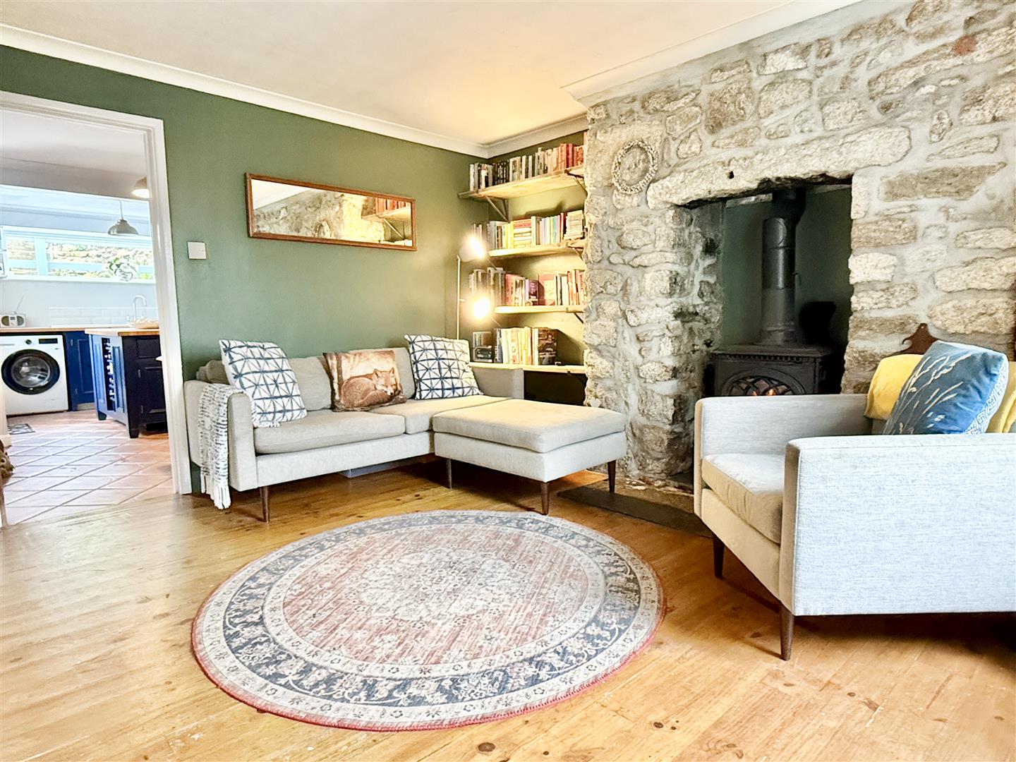 2 bed property in South Road, Truro
